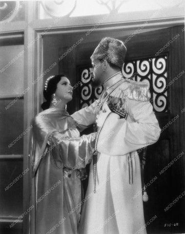 Alfred Lunt Lynne Fontanne film The Guardsman 10406-27