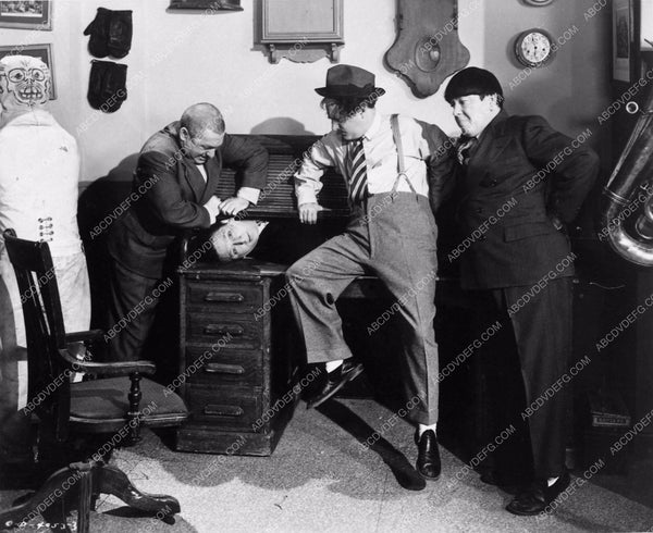 Three Stooges short subject photo Moe Larry Curly 1098-07