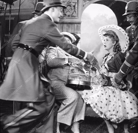 Alice Faye and cast Hello Frisco Hello 2124-09