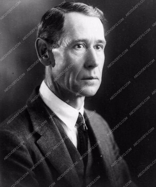 Robert Dudley portrait 2323b24 ABCDVDVIDEO