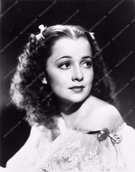 Olivia de Havilland portrait 2536-19 – ABCDVDVIDEO