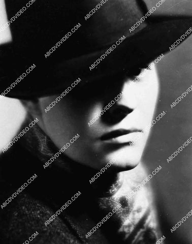 2883-035 stylish Richard Cromwell portrait 2883-035