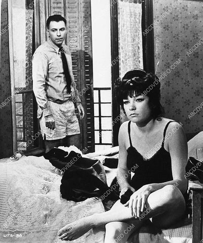 Alan Arkin Shirley MacLaine film Woman Times Seven 3030-33