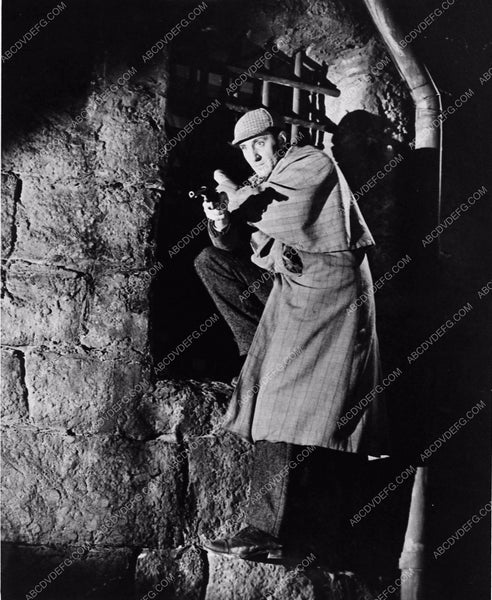 Basil Rathbone pistol The Adventures of Sherlock Holmes 3212 09