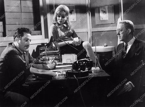 Alec Guinness film Situation Hopeless But Not Serious 5756-15