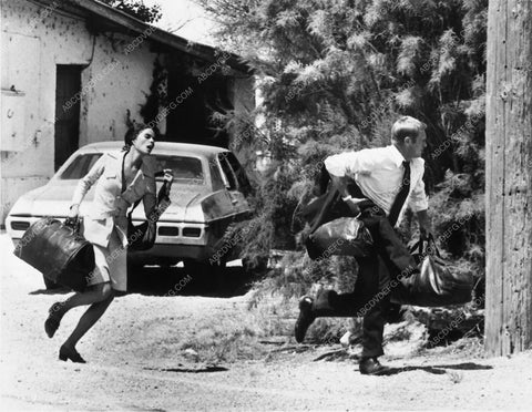 Ali McGraw Steve McQueen film The Getaway 8114-02