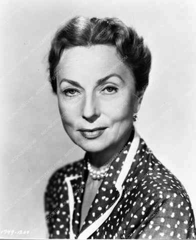 Agnes Moorehead portrait 8b20-1779
