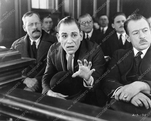 Lon Chaney Jr in the courtroom silent film The Unholy Three 425-10 - 0425-010