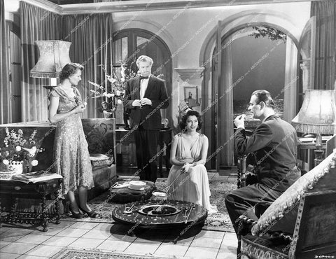 Ava Gardner, Sheila Sim, Harold Warrender, Nigel Patrick - 1951 film Pandora and the Flying Dutchman - 0426-018