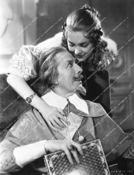 George Arliss, Maureen O'Sullivan - 1935 film Cardinal Richelieu - 042 ...