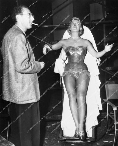 director Irving Brecher, Betty Hutton - 1952 film Somebody Loves Me - 0429-029
