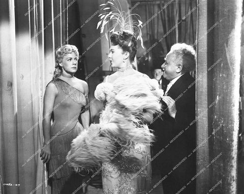 Betty Hutton, Adele Jergens - 1952 film Somebody Loves Me - 0429-033