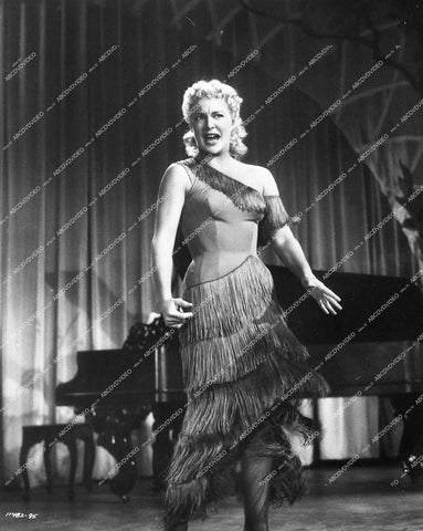 Betty Hutton - 1952 film Somebody Loves Me - 0430-022