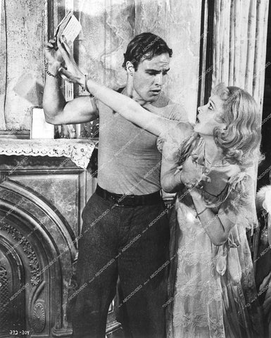 Marlon Brando, Vivien Leigh - 1951 film A Streetcar Named Desire - 0430-034