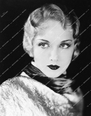 lovely Leila Hyams - 1929 film The Bishop Murder Case - 0436-004