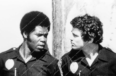 Rod Perry, James Coleman - 1975 TV S.W.A.T. - 0437a-004