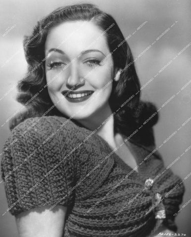 beautiful Dorothy Lamour portrait - 0441-018