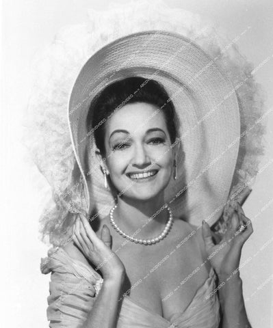 Dorothy Lamour - 1963 film Donovan's Reef - 0441-019