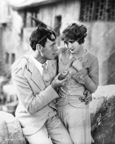 William Haines, Anita Page - 1928 silent film Telling the World - 0442-006