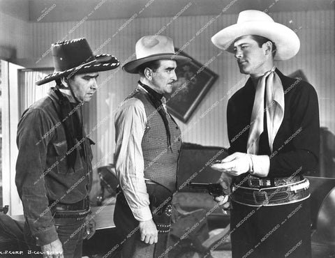 Charles Starrett, Charles King maybe - unknown film - 0443-017