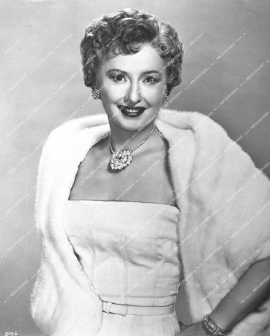 Barbara Stanwyck portrait in white fur - 0448-009