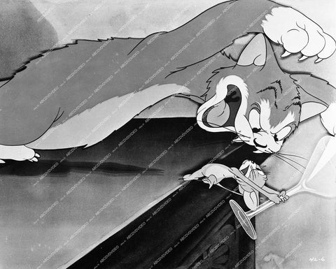 animated characters Tom & Jerry - 1940 cartoon film Puss Gets the Boot - 0452-002