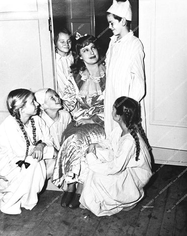 Jeanette MacDonald at her dressing room with all the kids - 1942 film I Married an Angel - 0454-006