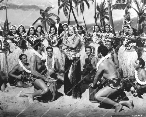 Jeanette MacDonald doing hula dance, Douglass Dumbrille - 1942 film I Married an Angel - 0456-026