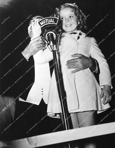 Shirley Temple - 1937 Mutual Radio microphone broadcast - 0457-018