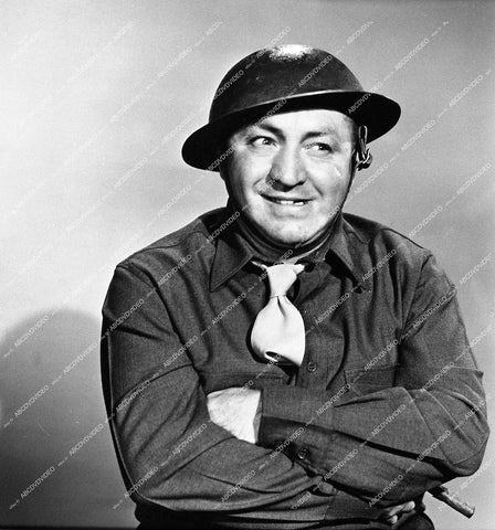 3 Stooges Curly Howard - 1944 short subject film Gents Without Cents - 0458-027