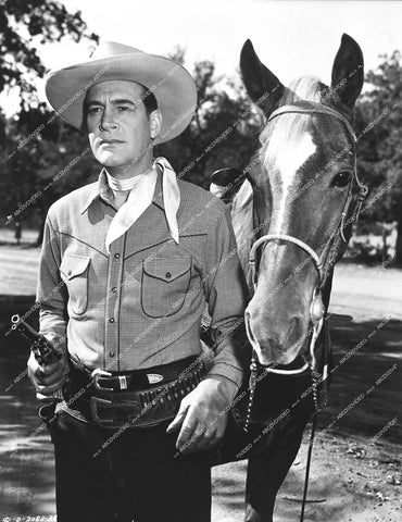 Charles Starrett cowboy and his horse - 1951 film Snake River Desperadoes - 0459-018