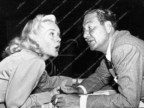 Alice Faye and husband Phil Harris (1952) - 0460-009
