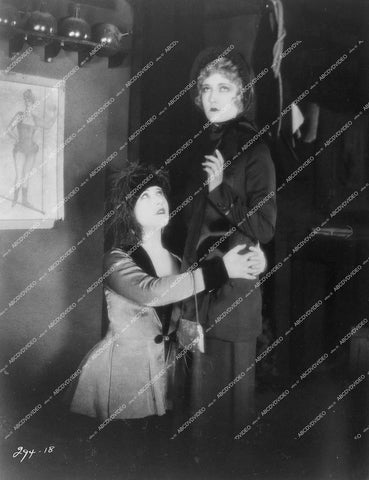 Renee Adoree, Jacqueline Gadsdon - 1927 silent film The Show - 0462-019