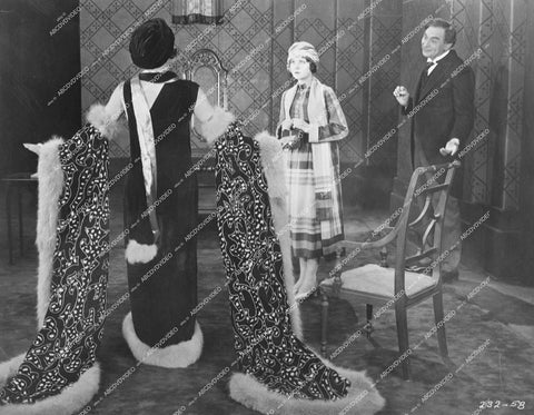 Aileen Pringle, Mitchell Lewis - 1925 silent film The Mystic - 0463-003