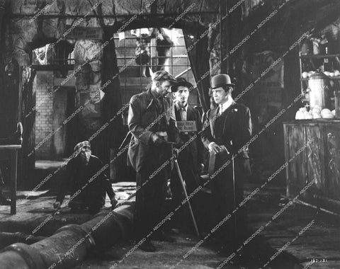 Eleanor Boardman, Tyrone Power Sr, Raymond Griffith, Wallace MacDonald, Ford Sterling, Heinie Conklin, Ruby Lafayette, Jane Mercer - 1923 silent film The Day of Faith - 0463-031