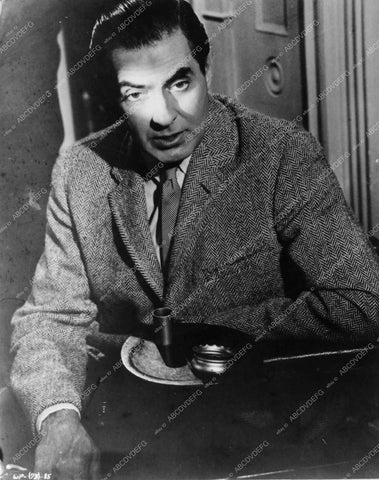 Size: 8x10