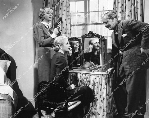 Ann Harding and co-stars unknown film - 11006-015