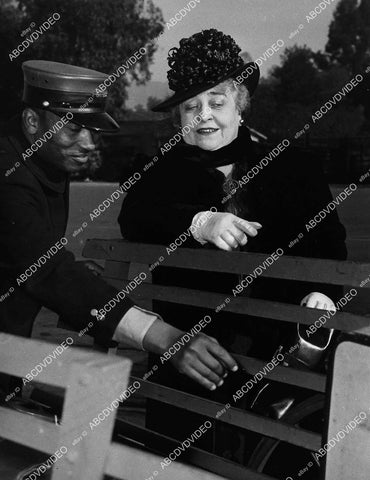 candid Jane Darwell or movie scene (not Sure) - 11007-029