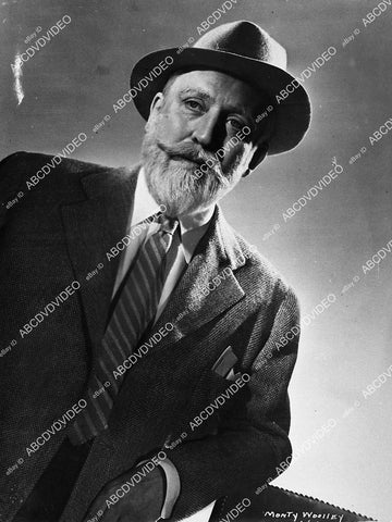 Monty Woolley portrait - 11009-017