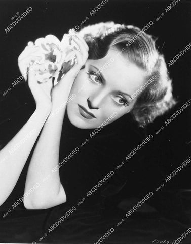pretty Pat Paterson portrait - 11011-001