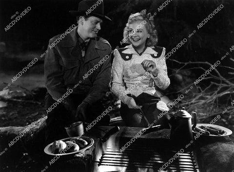 Michael O'Shea, Sonja Henie film It's a Pleasure - 11015-013