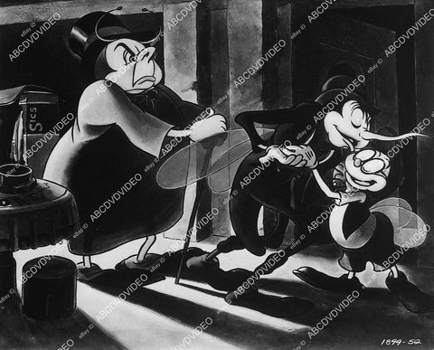 animated characters insects in Fleischer cartoon film Mr Bug Goes to Town - 11019-032