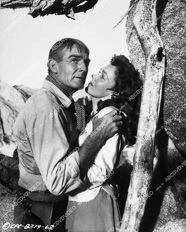 Randolph Scott, Maureen O'Sullivan film The Tall T - 11033-004