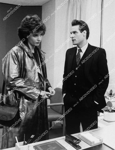 Margaret Colin TV Leg Work - 11038-003