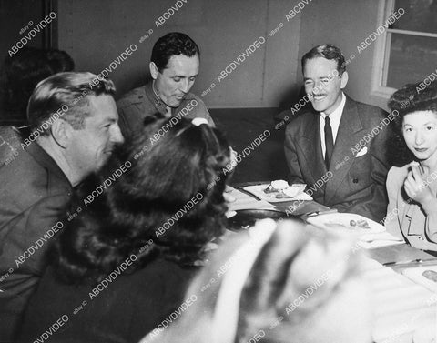 candid Lew Ayres eating lunch for Armed Forces Radio - 11042-030