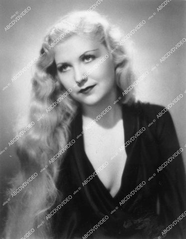 beautiful Lucille Lund portrait - 11042-032