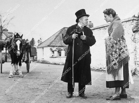 Barry Fitzgerald, Maureen O'Hara film The Quiet Man - 11043-001