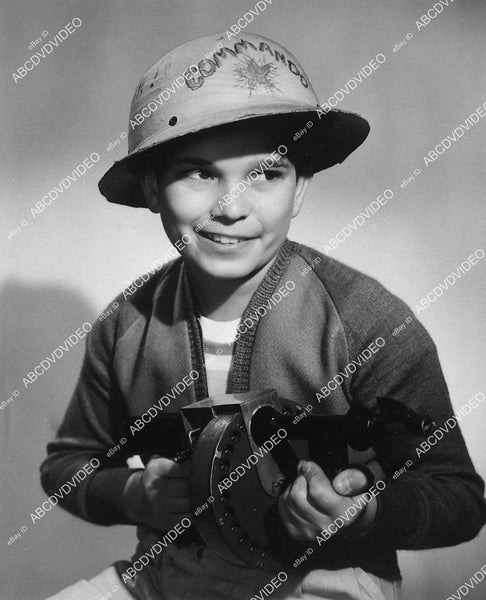Tommy Cook portrait in commando pith helmet w toy Tommy gun film Good ...