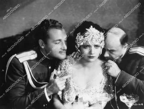 Kenneth McKenna, Kay Francis film The Virtuous Sin - 11049-016