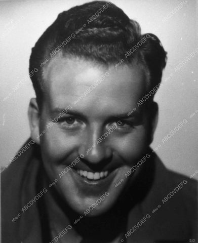 smiling Dick Foran portrait 11247-06 - 11247-06